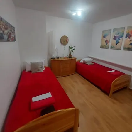 Travel House 招待所 弗罗茨瓦夫